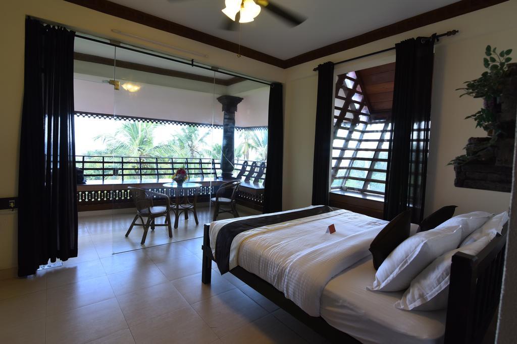 Kovalam Beach Hotel Zewnętrze zdjęcie